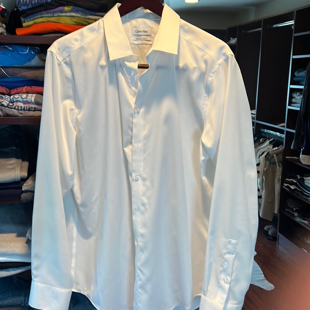 Calvin Klein Mens dress shirt
